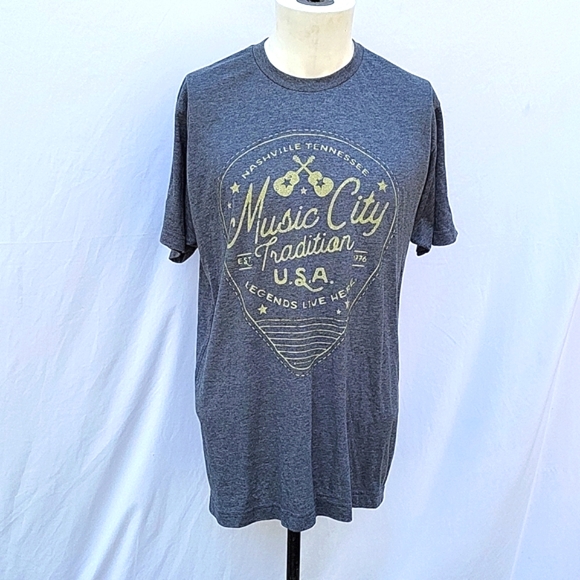 Men's Nashville Music City t-shirt,  grey, Johnny Cash Museum, L, NWT - Picture 1 of 9